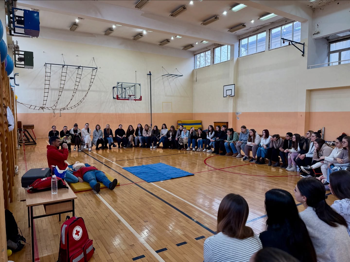Практична обука из прве помоћи за будуће васпитаче и учитеље